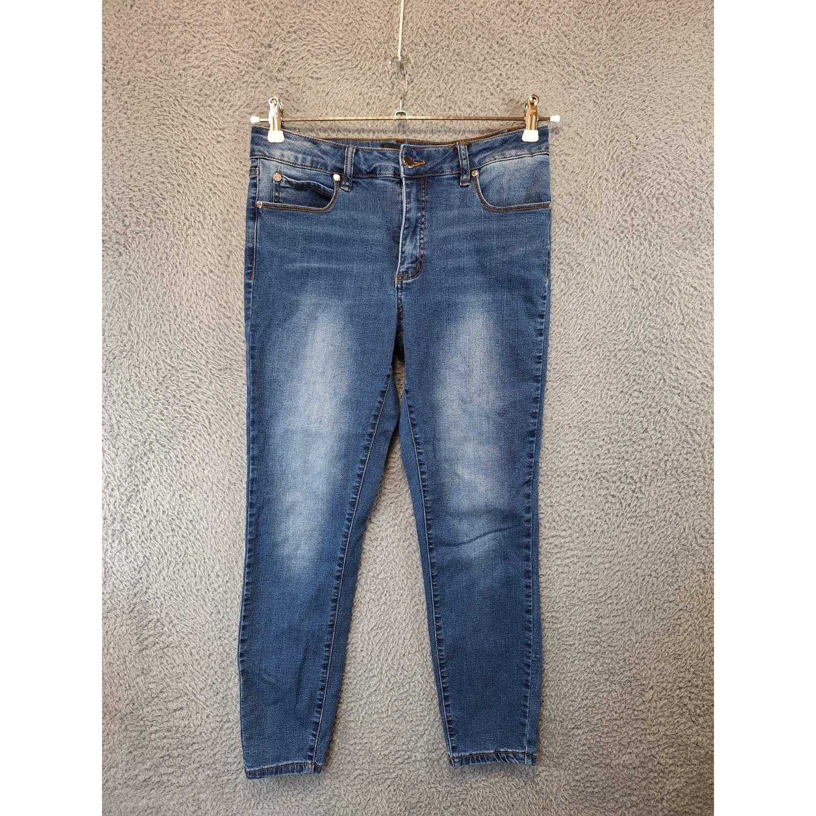Tahari Jeans Womens 10/30 (Fits 30x26) Blue Denim Chloe Fit Solution Skinny Leg